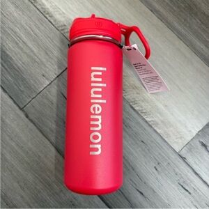 Lululemon Back to Life Sport Bottle 24oz with *Straw Lid Red NWT